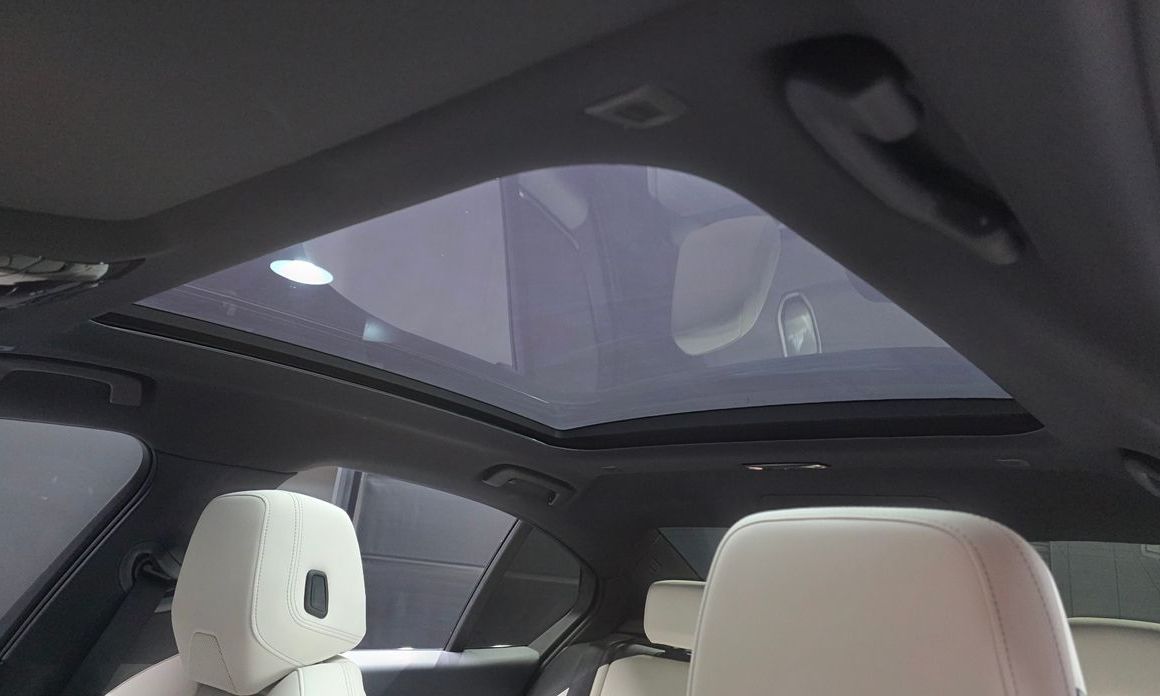 BMW 5-Series 2025