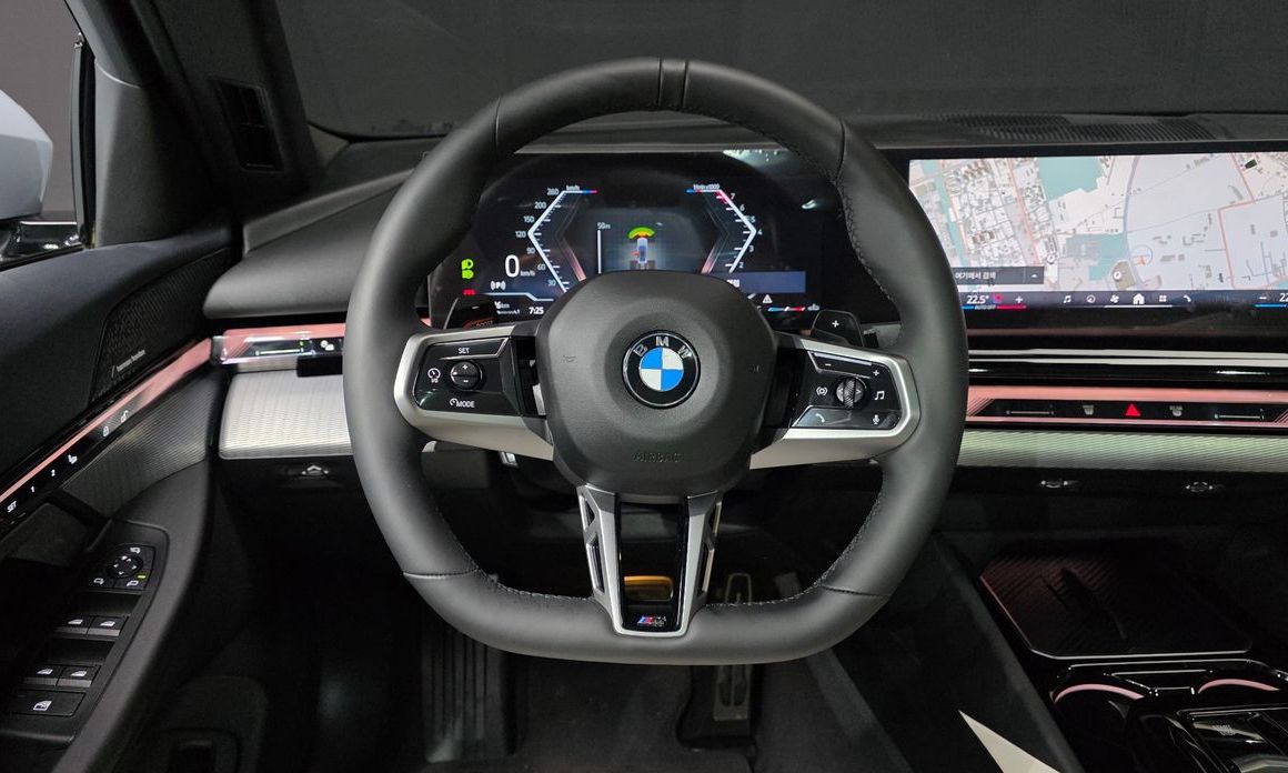 BMW 5-Series 2025