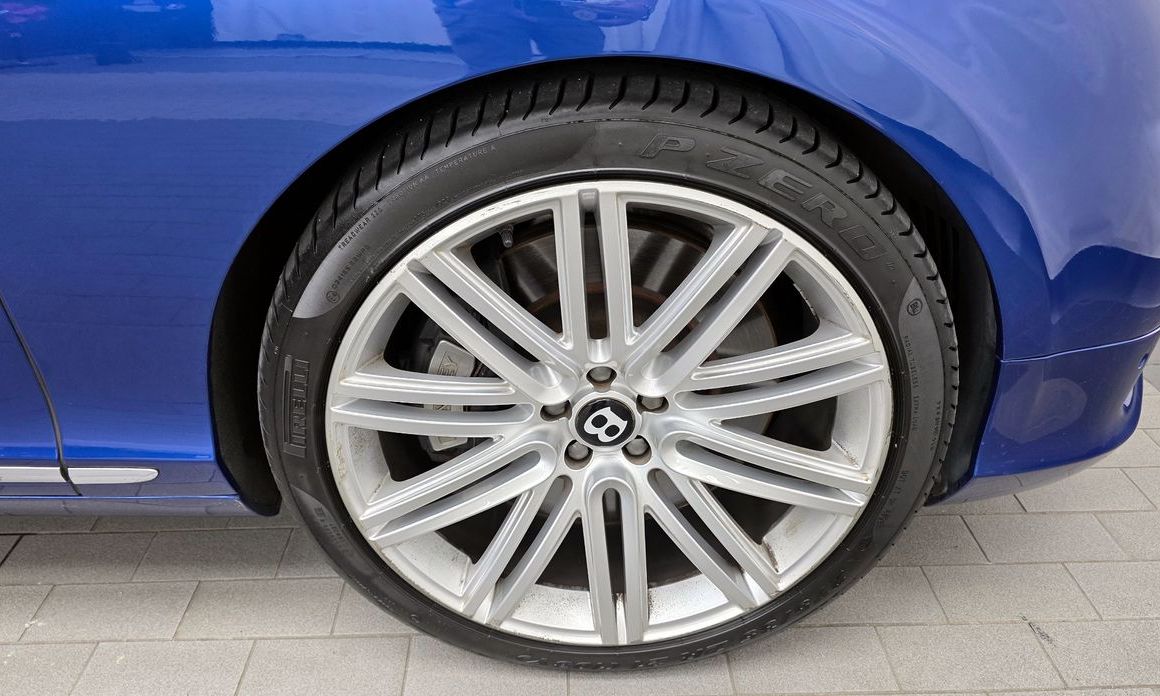 Bentley Continental 2014