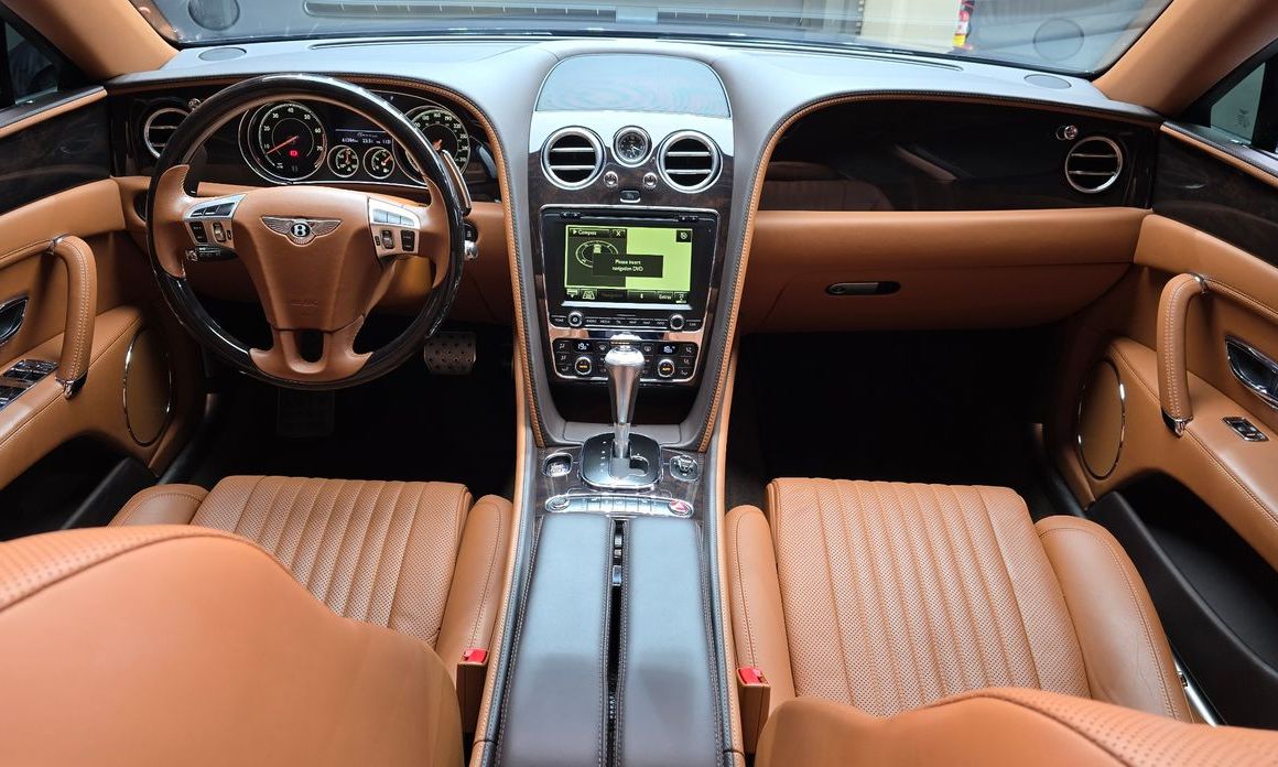 Bentley Flying Spur 2017
