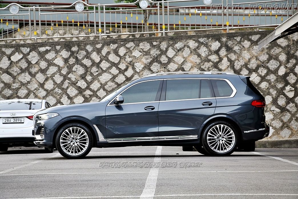 BMW X7 2020
