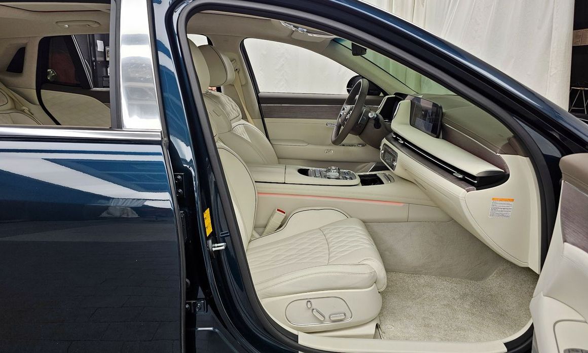 Genesis G90 2024