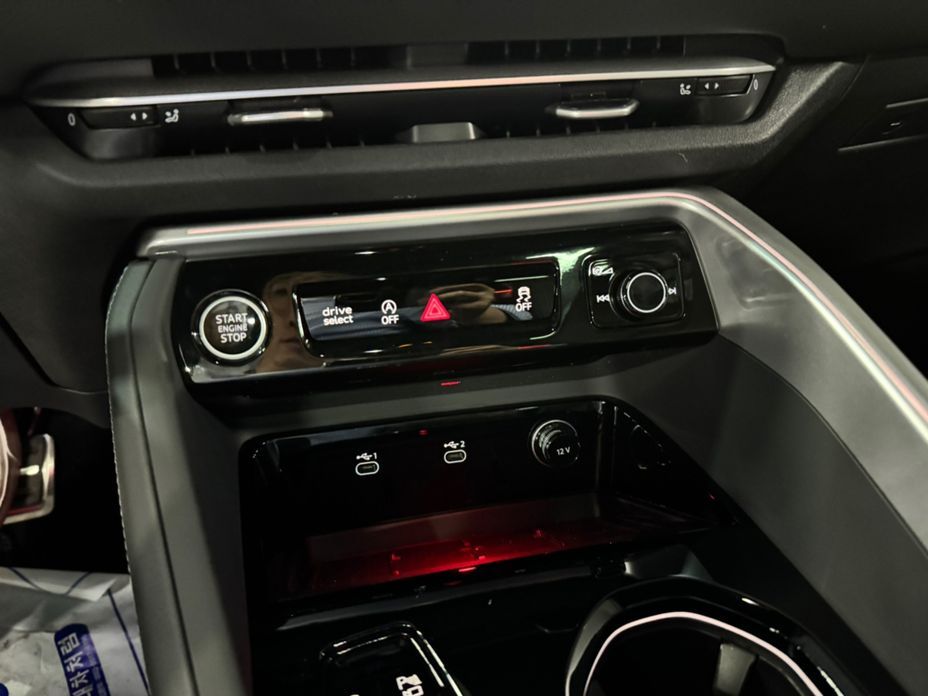 Audi Q5 2025
