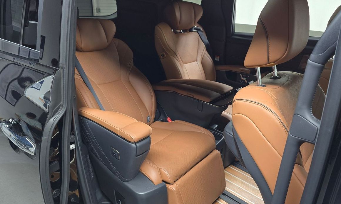 Toyota Alphard 2025