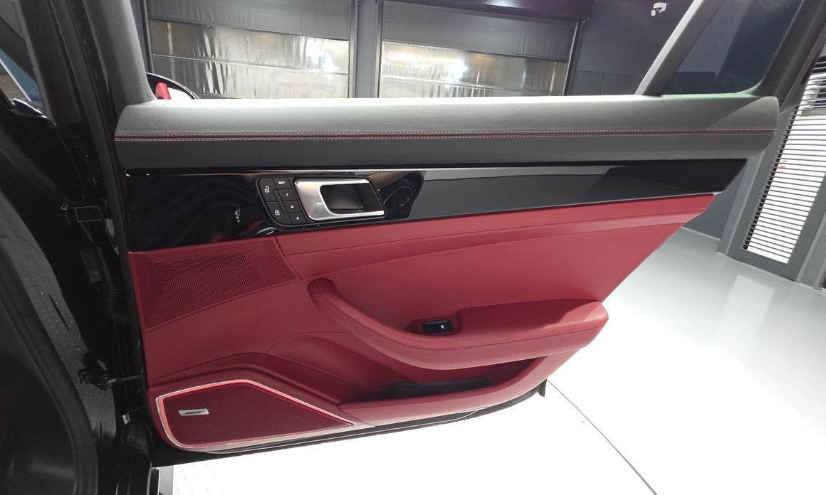 Porsche Panamera 2023