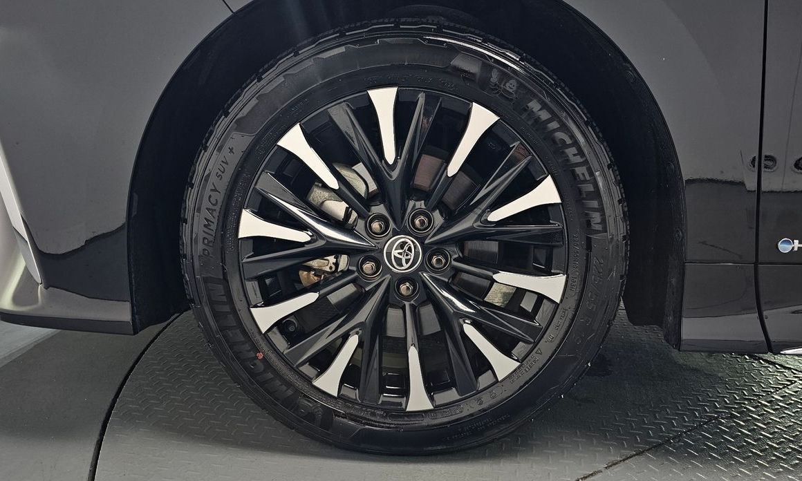Toyota Alphard 2024