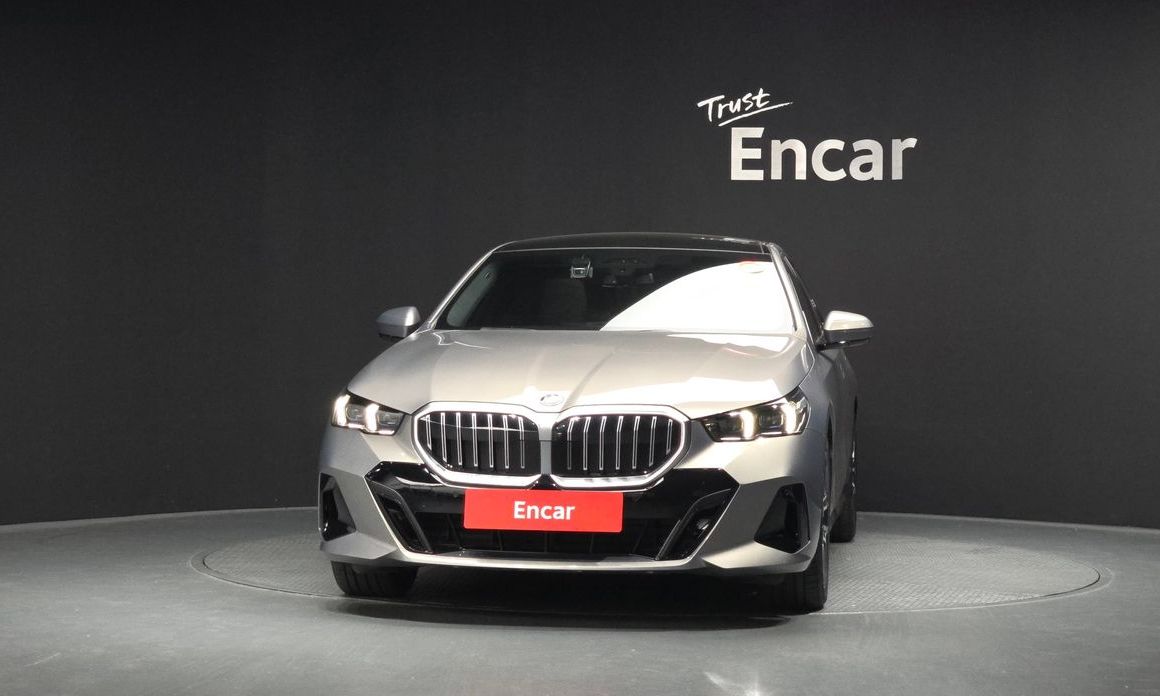 BMW 5-Series 2026