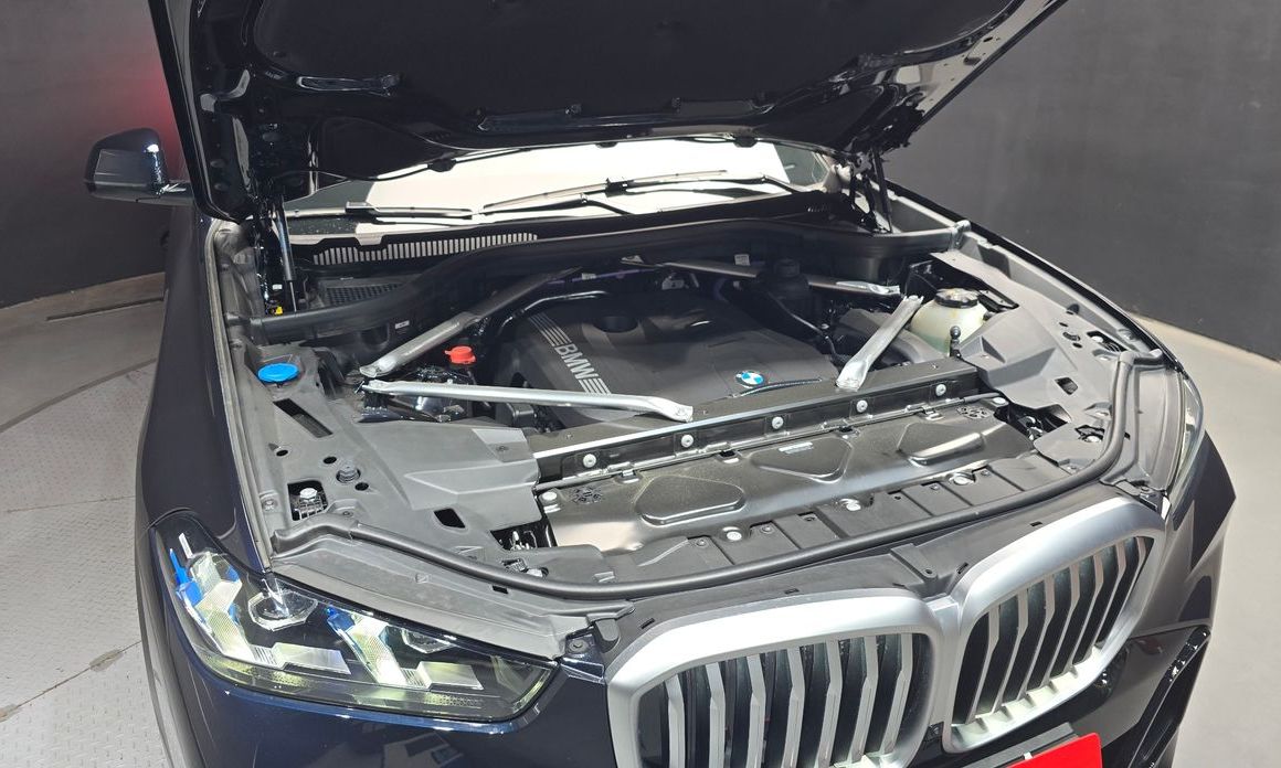BMW X5 2025