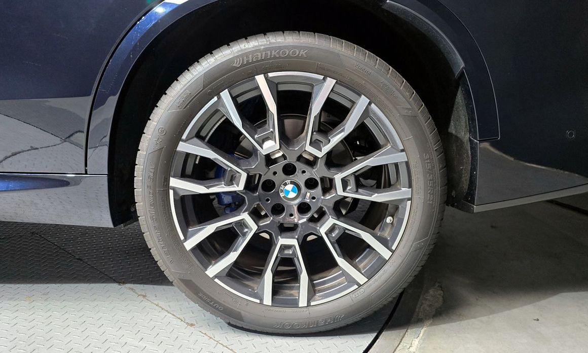 BMW X5 2025