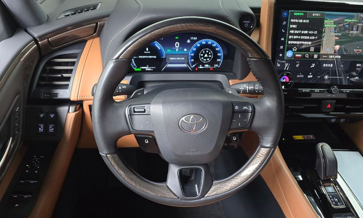 Toyota Alphard 2025