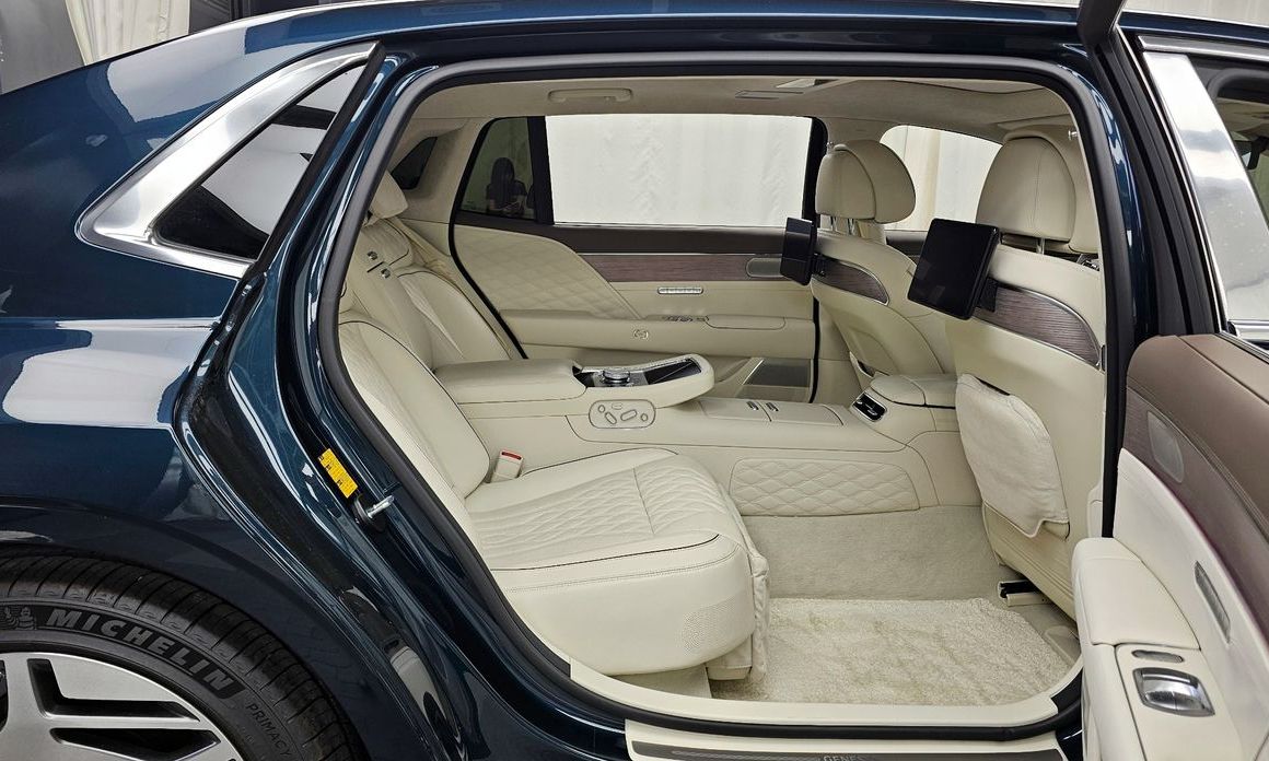Genesis G90 2024