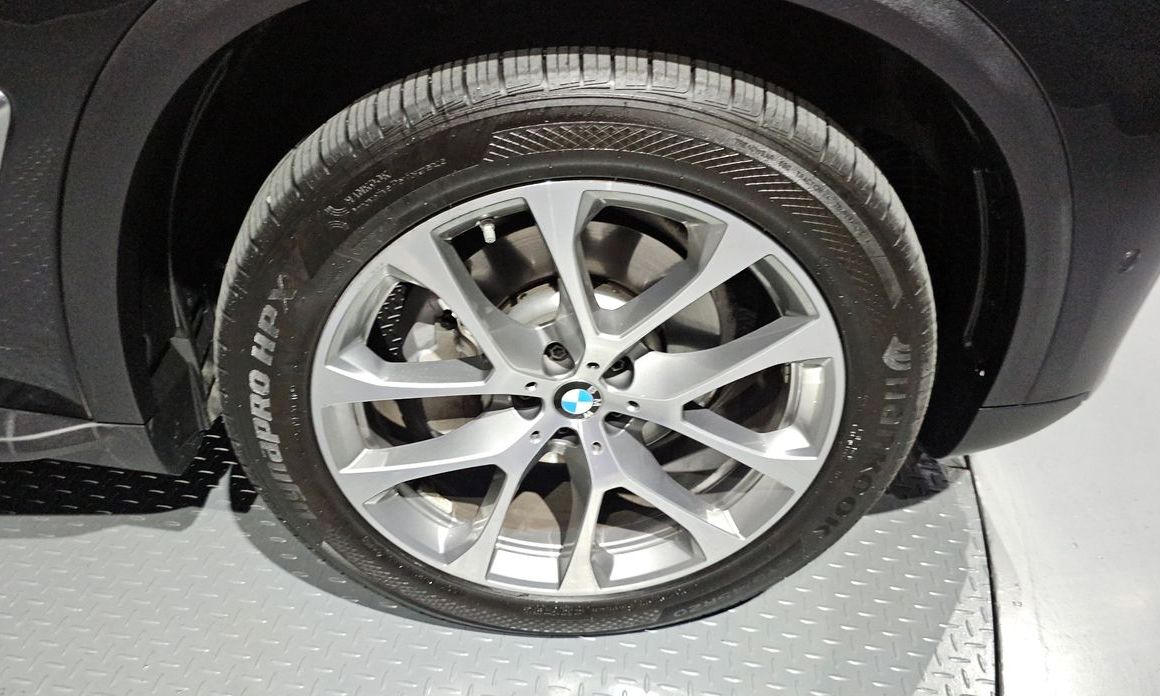 BMW X5 2024