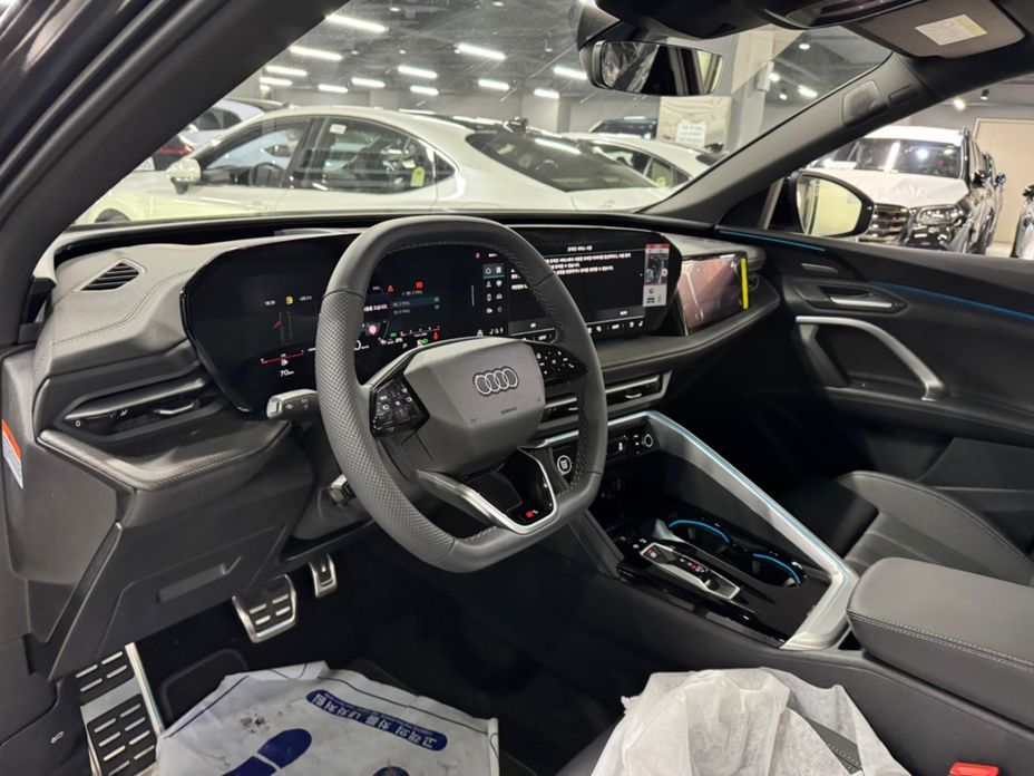 Audi Q5 2025