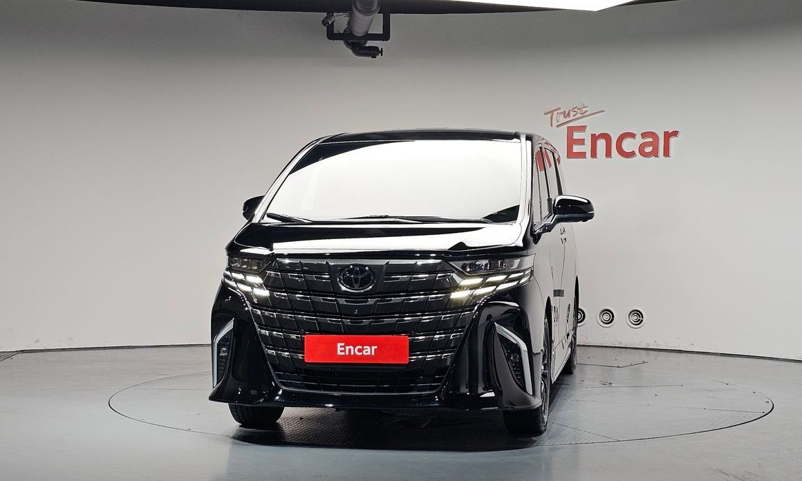 Toyota Alphard 2024