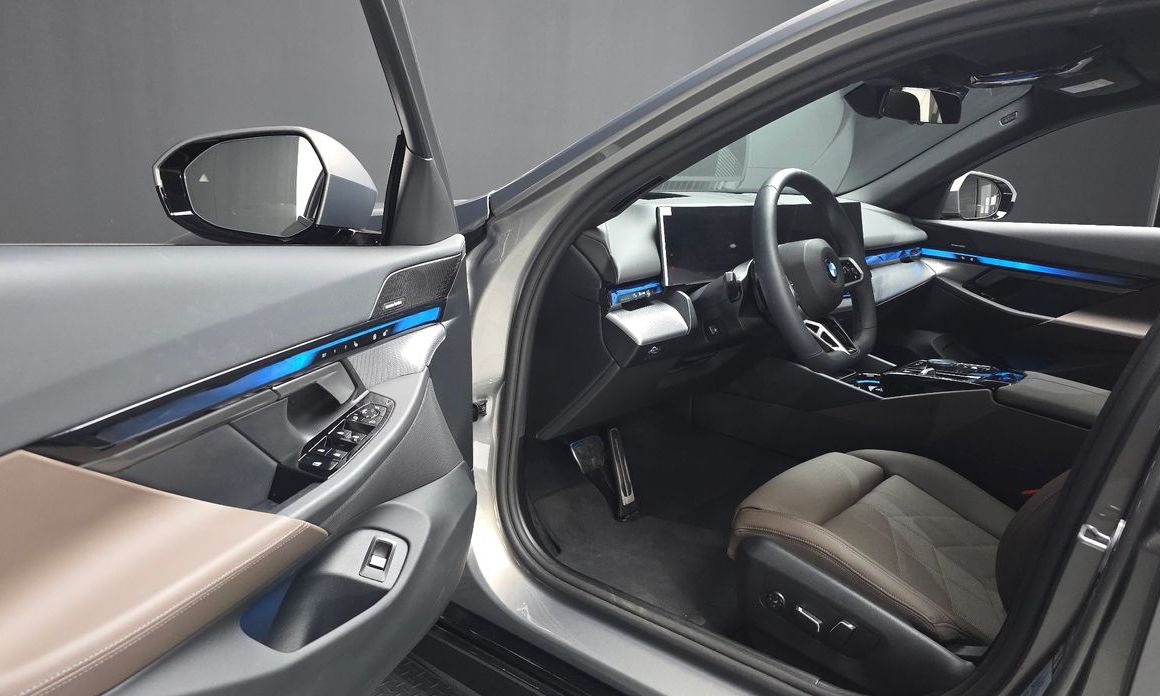 BMW 5-Series 2026