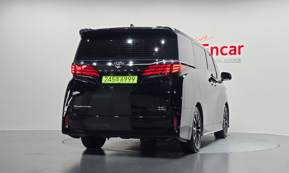 Toyota Alphard 2025