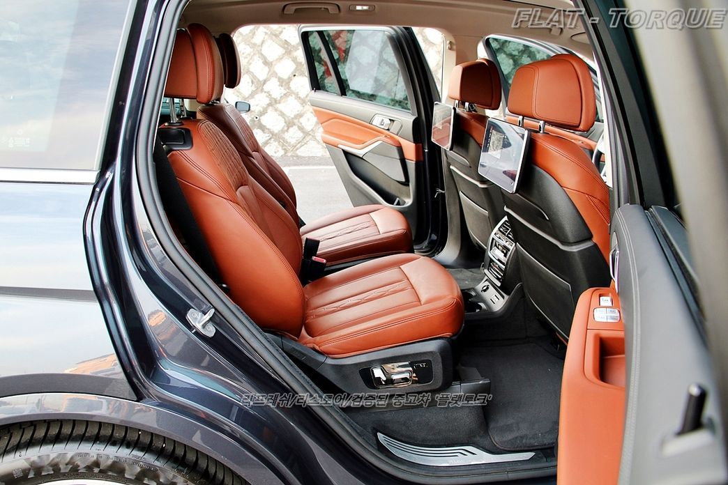 BMW X7 2020