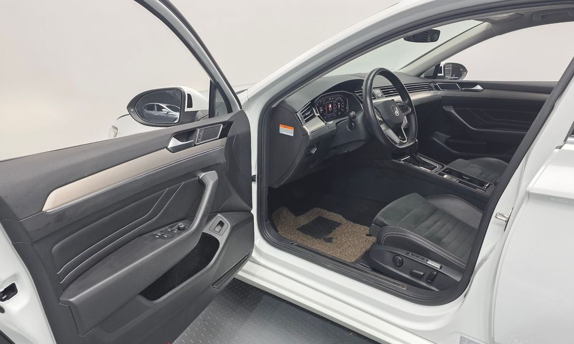 Volkswagen Passat 2022