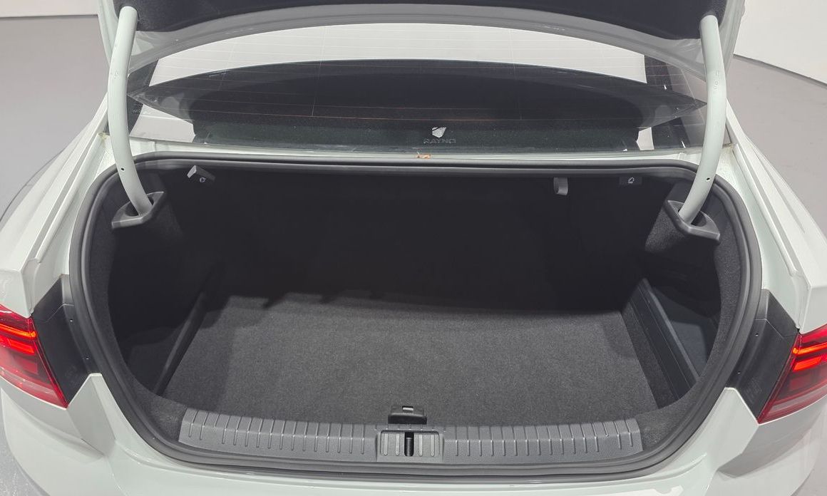 Volkswagen Passat 2022