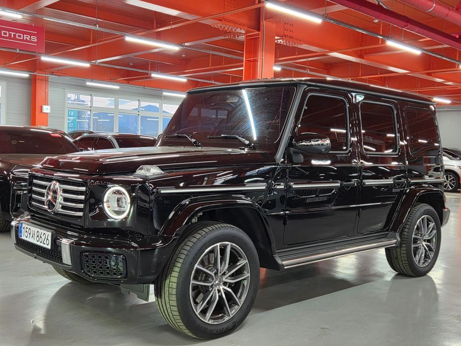 Mercedes-Benz G-Class 2025