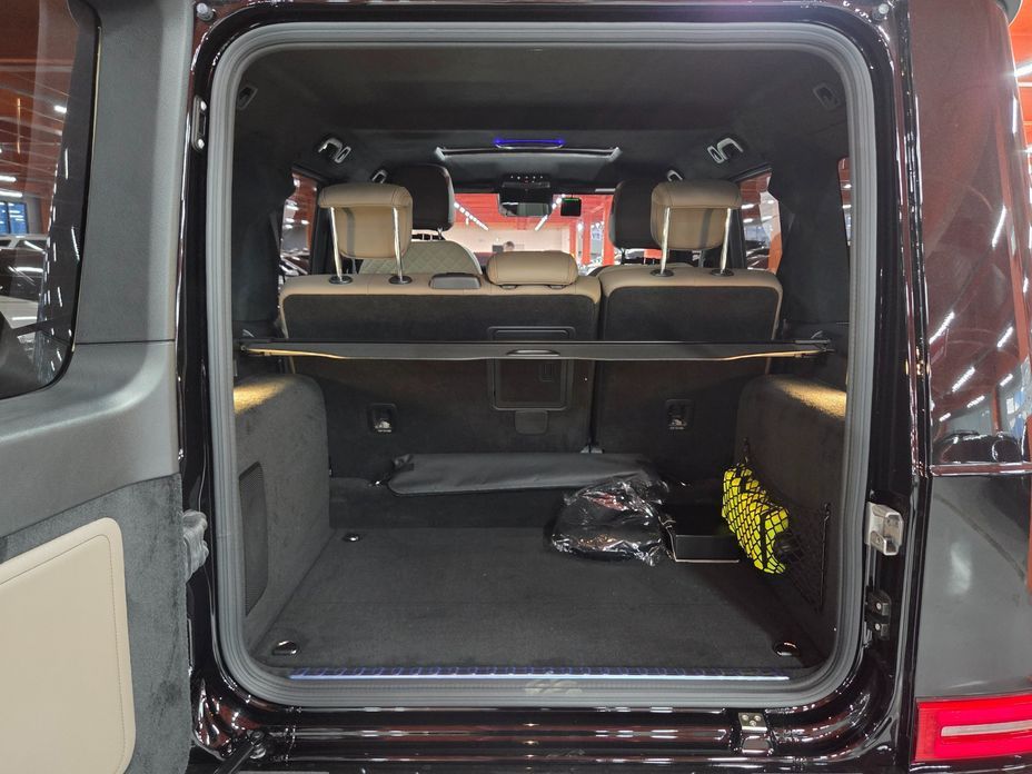Mercedes-Benz G-Class 2025