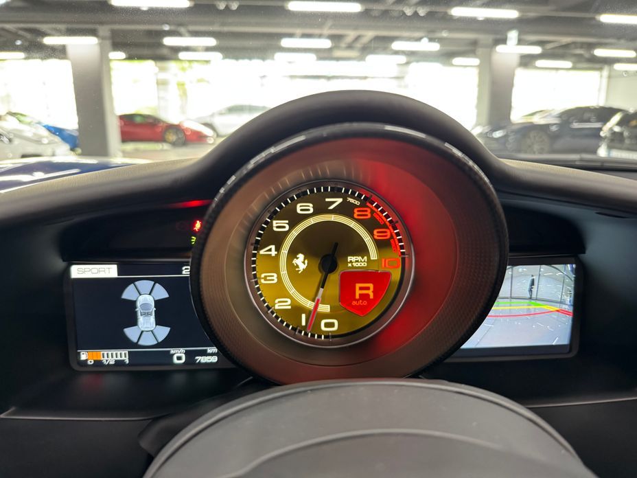 Ferrari 488 2019