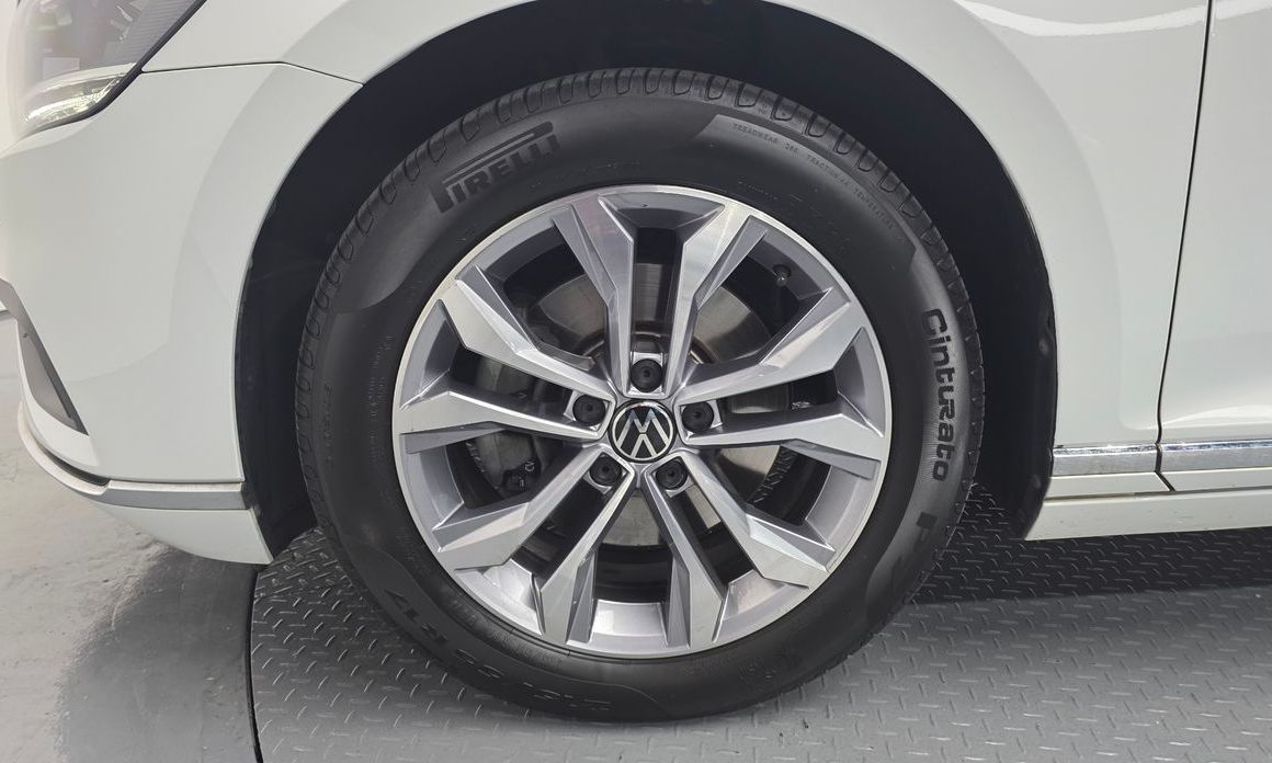 Volkswagen Passat 2022