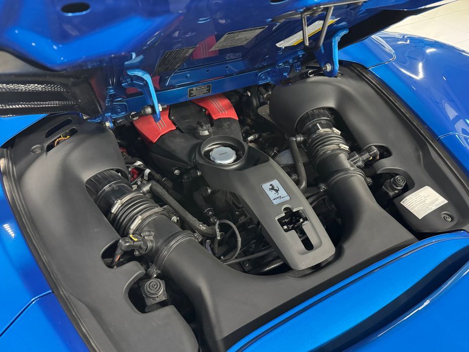 Ferrari 488 2019