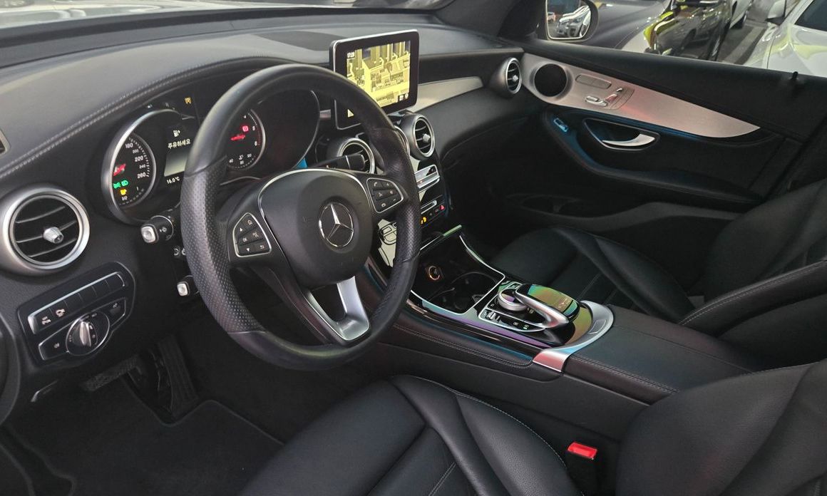 Mercedes-Benz GLC-Class 2017