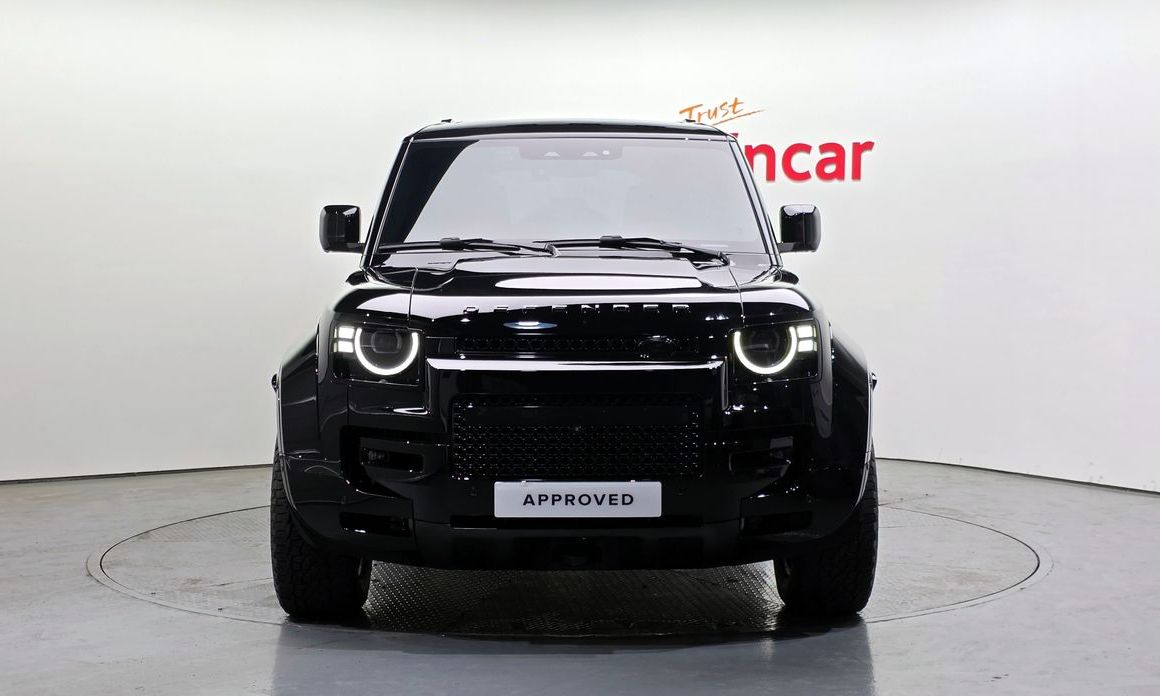 Land Rover Defender 2026