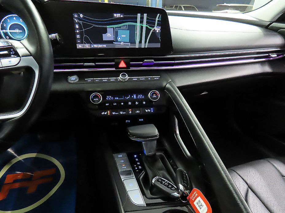 Hyundai AVANTE 2021