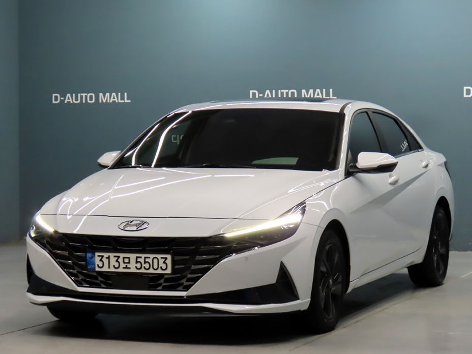 Hyundai AVANTE 2021