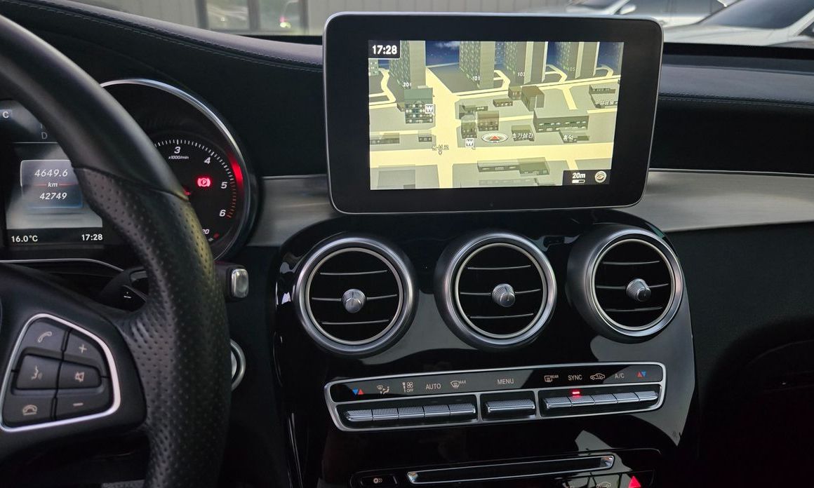 Mercedes-Benz GLC-Class 2017