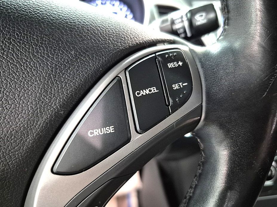 Hyundai AVANTE 2014