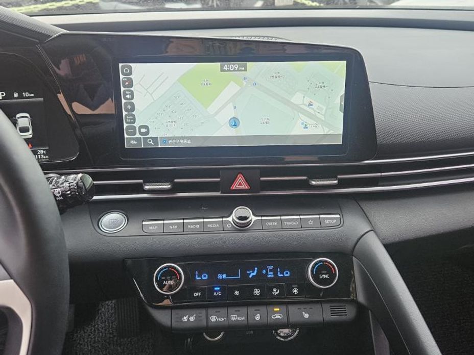 Hyundai AVANTE 2021