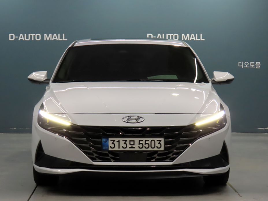 Hyundai AVANTE 2021