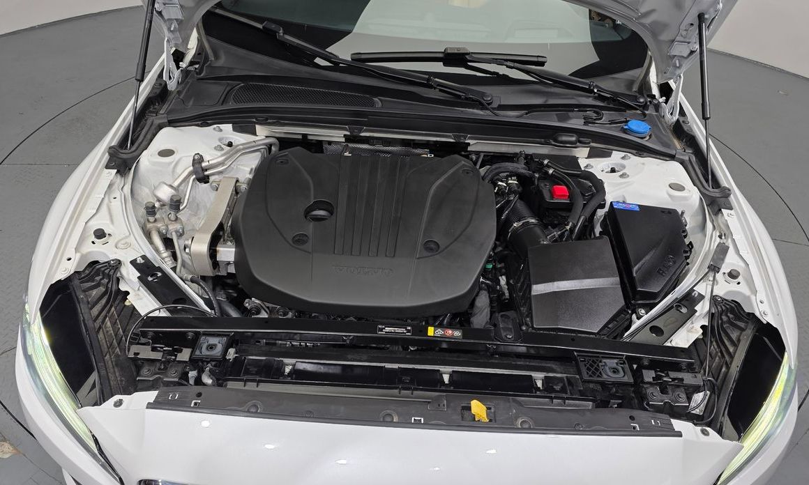 Volvo S60 2023