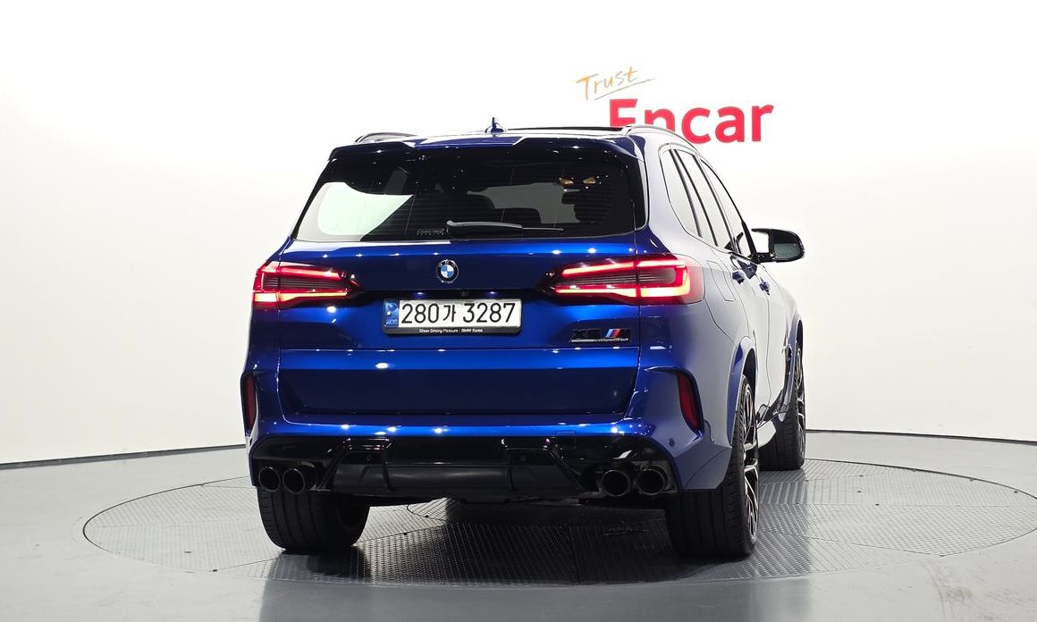 BMW X5M 2021