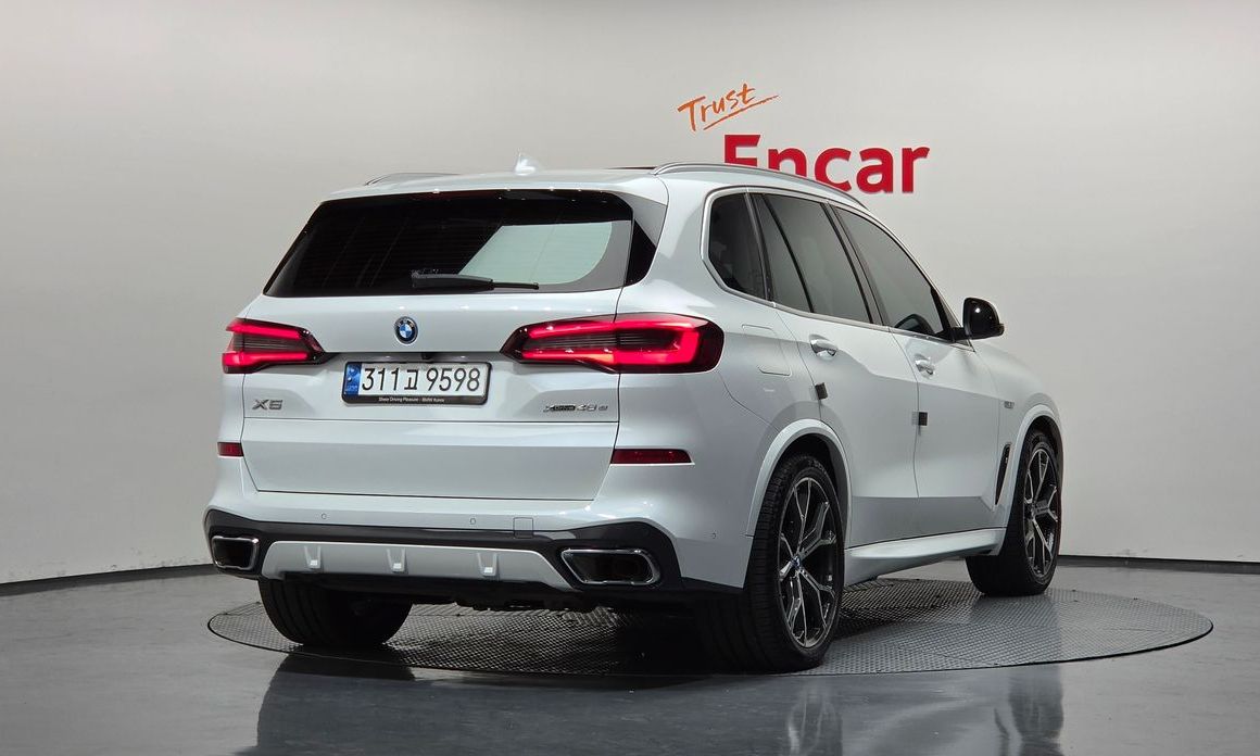 BMW X5 2023