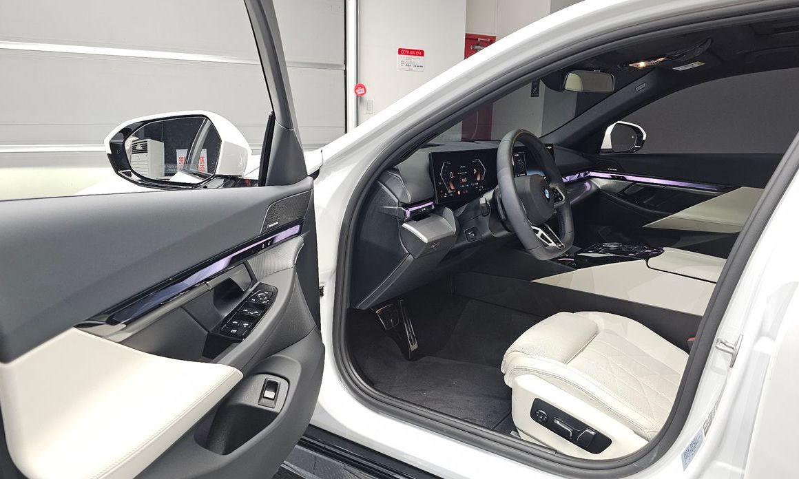 BMW 5-Series 2026