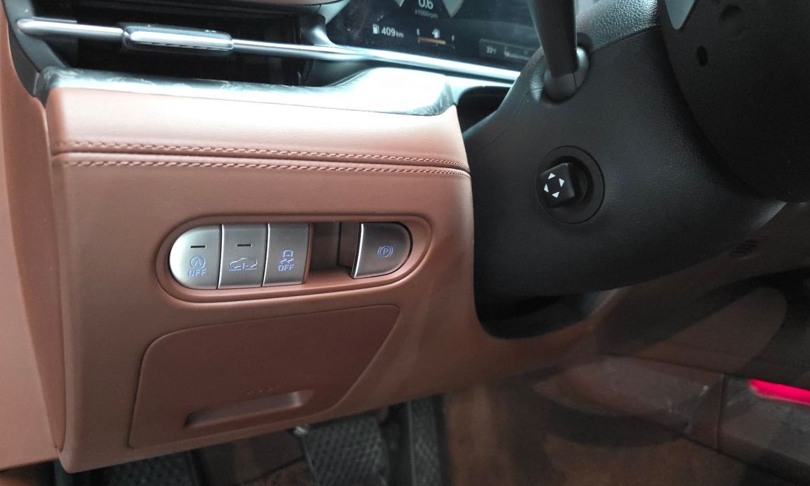 Genesis G90 2023