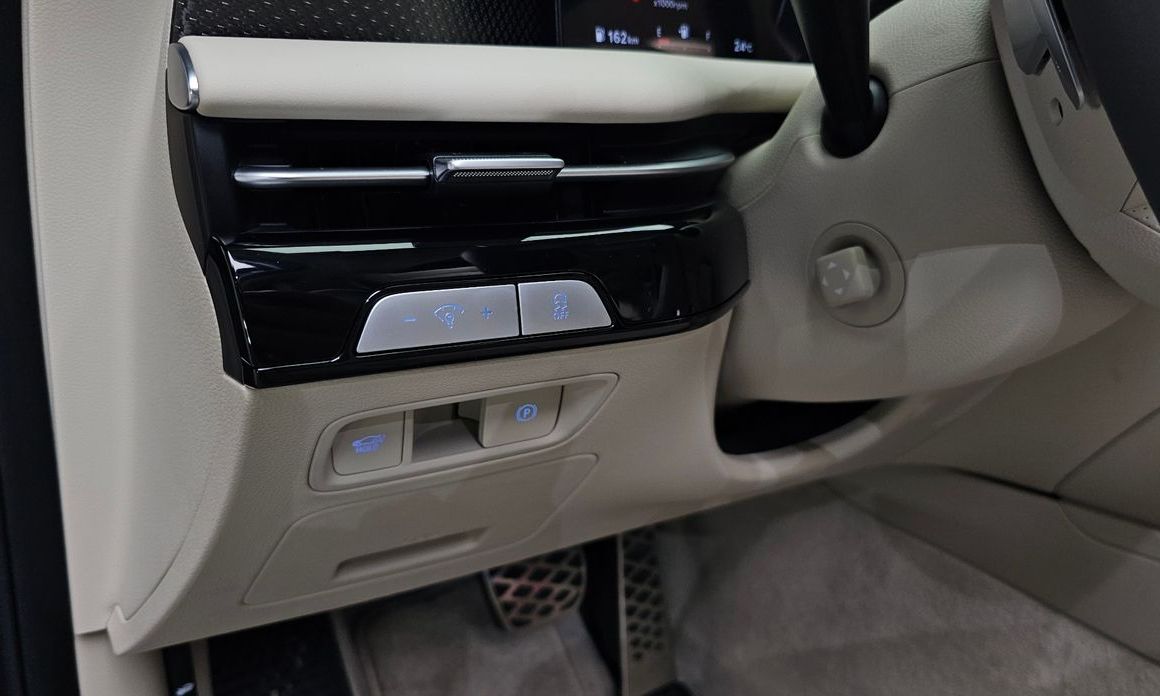 Genesis G80 2025