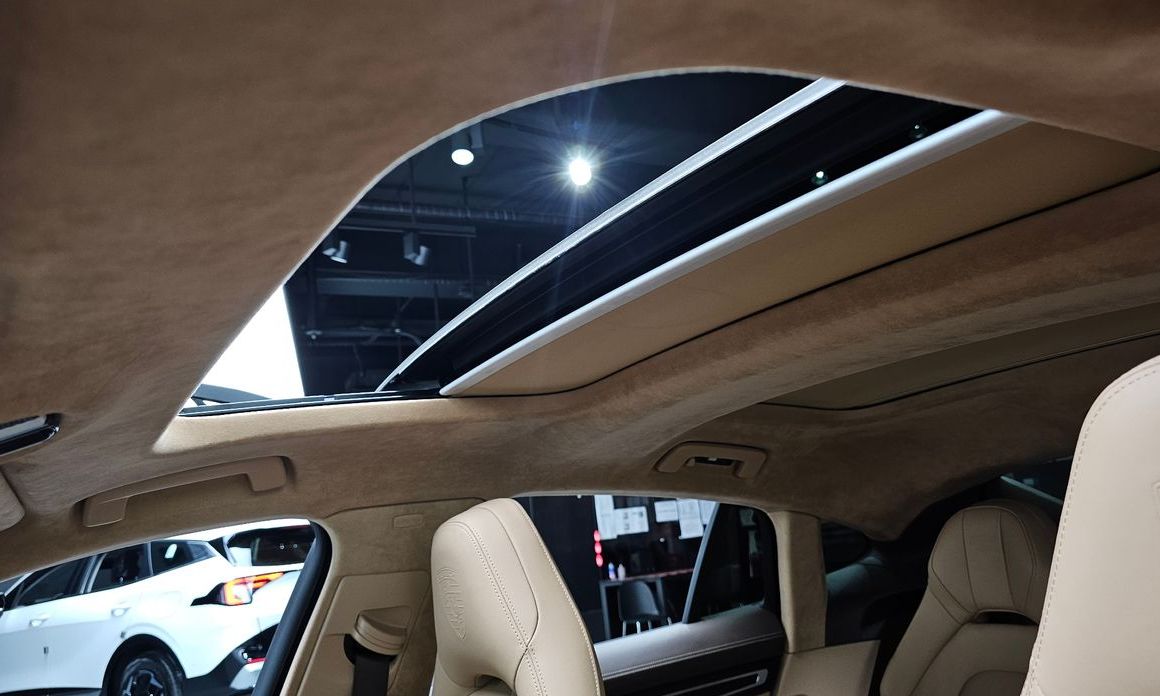 Porsche Panamera 2023