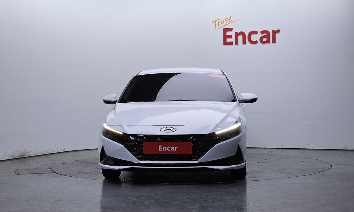 Hyundai AVANTE 2022