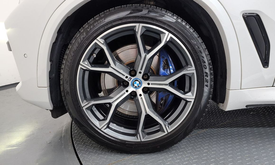 BMW X5 2023