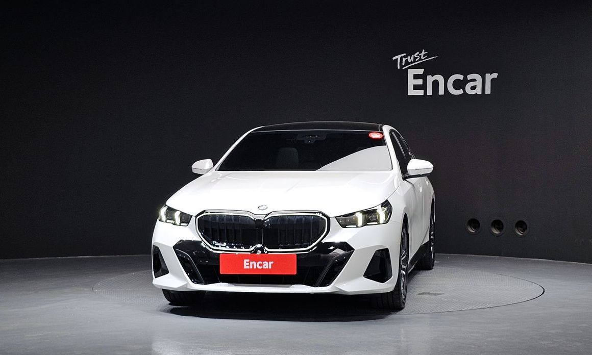 BMW 5-Series 2026
