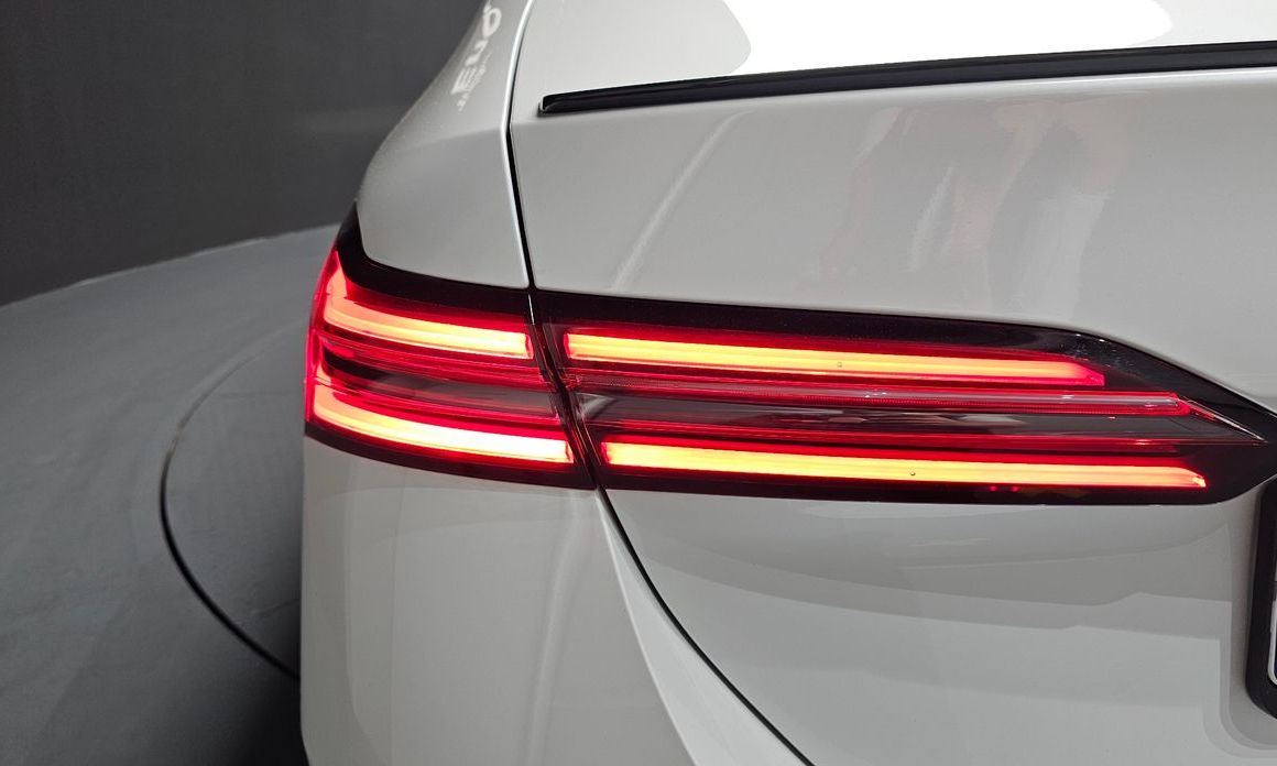 BMW 5-Series 2026