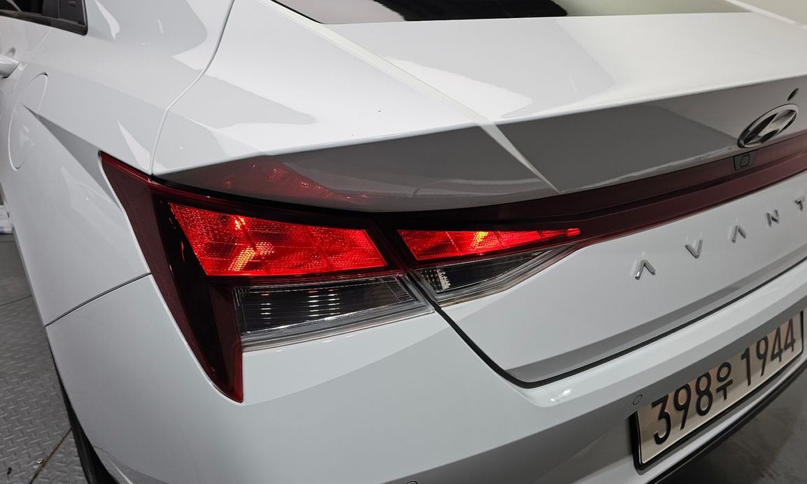 Hyundai AVANTE 2022