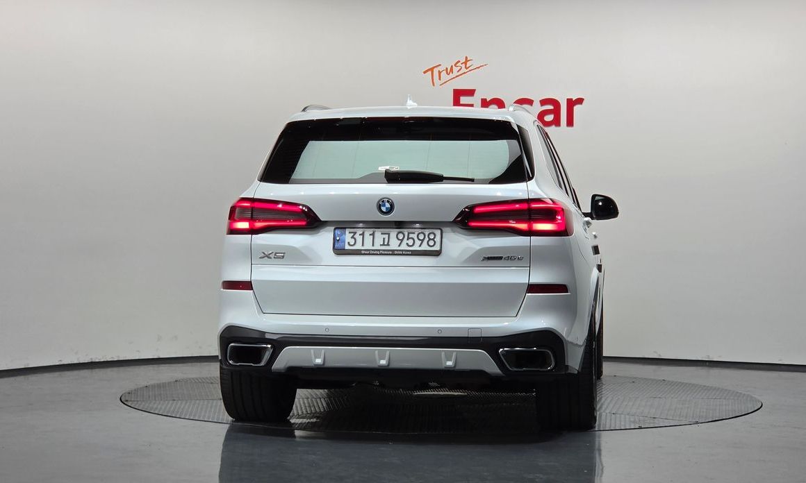 BMW X5 2023