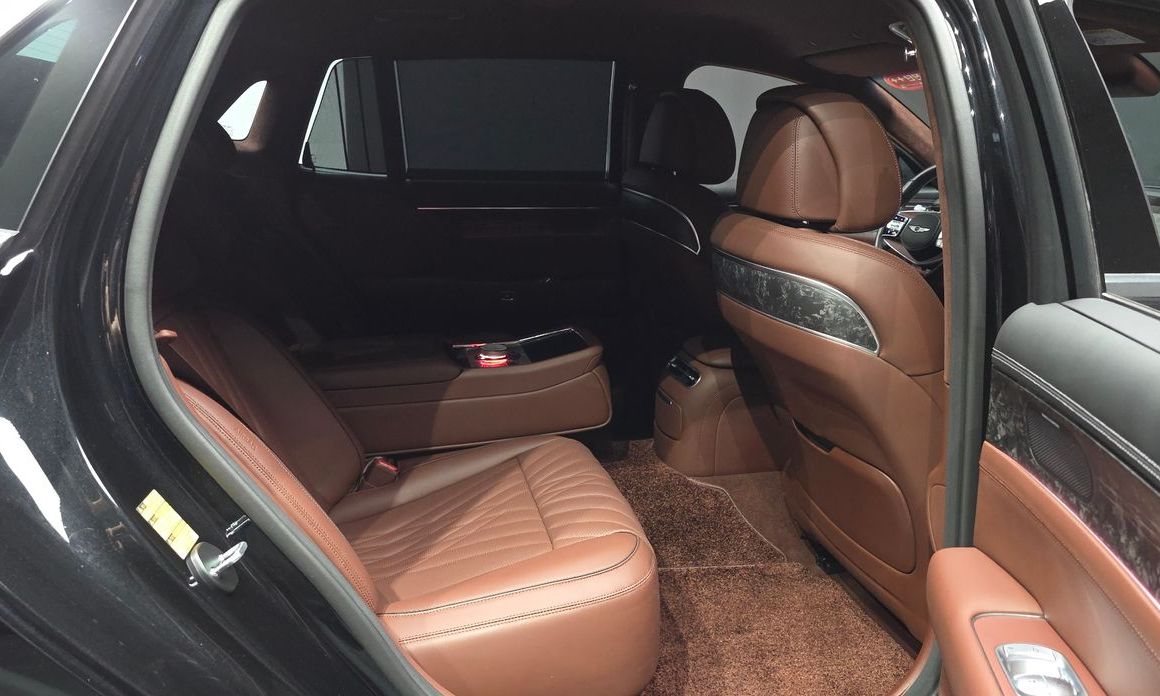 Genesis G90 2023